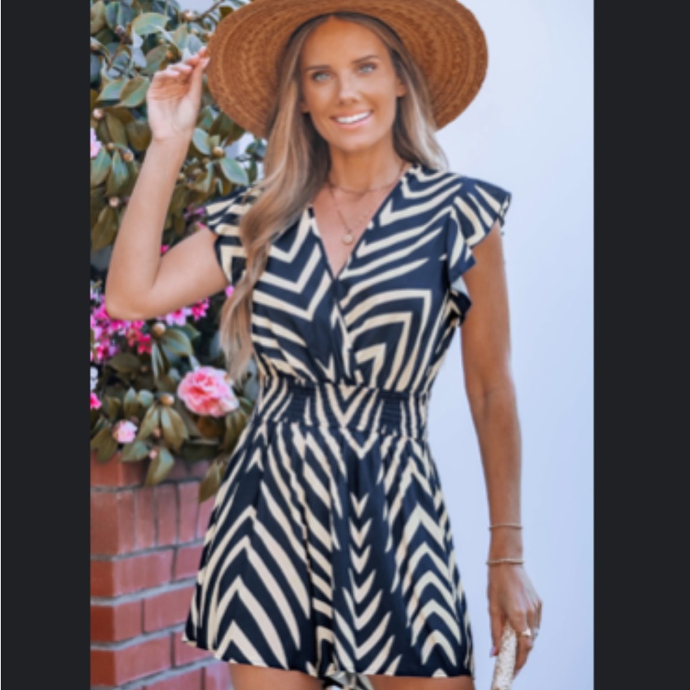 NWT Chic navy and cream abstract Chevron Romper